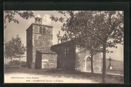 AK Communay, L`Èglise