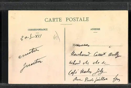 AK Châtillon-d`Azergues, Vue gènèrale - Chateau fèodal