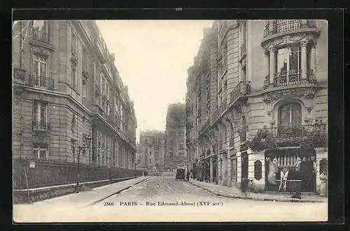 AK Paris, Rue Edmont-About, Geschäft in einem Haus mit prächtigem Erker