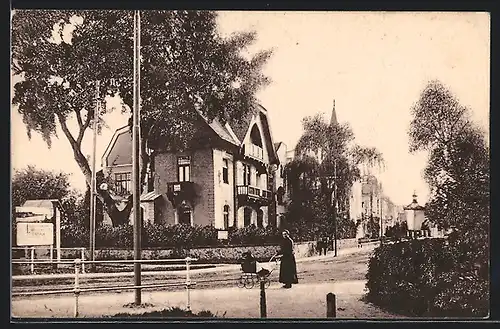 AK Kúpel`e Piestany, Strassenpartie mit Bürgerhäusern