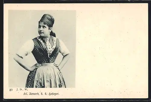AK Opernsängerin Frl. Renard im Kleid mit Schürze
