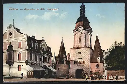 AK Krems, Steinertor mit Cafe Stadtpark