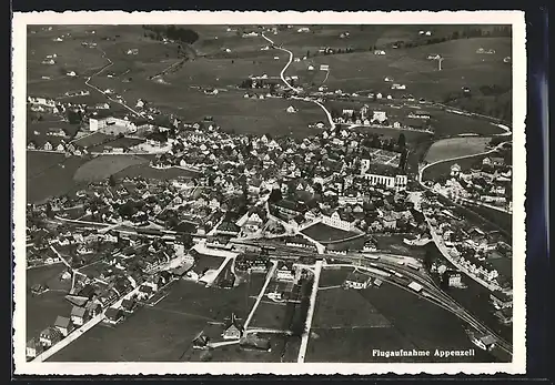 AK Appenzell, Fliegeraufnahme des Ortes mit Kirche