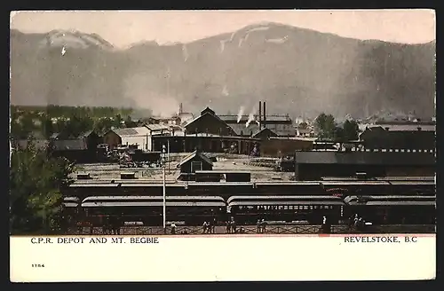 AK Revelstoke, CPR Depot and Mt. Begbie, Bahnhof
