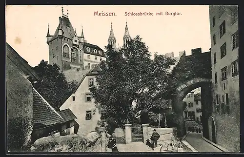 AK Meissen, Schlossbrücke mit Burgtor