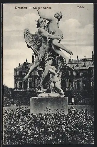 AK Dresden, Statue im Grossen Garten, Palais