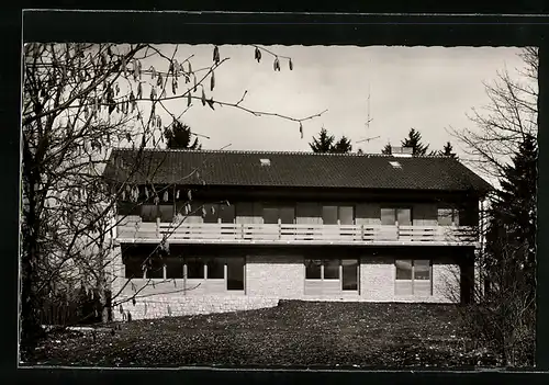AK Irrendorf über Beuron im Donautal, vor dem Wanderheim Rauher Stein
