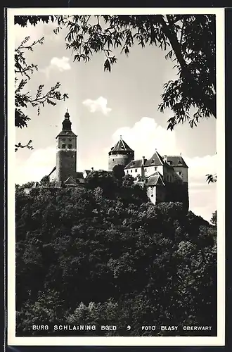 AK Schlaining im Burgenland, Blick hoch zur Burg