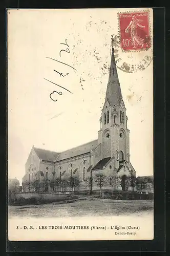 AK Les Trois-Moutiers, L`Eglise vue ouest