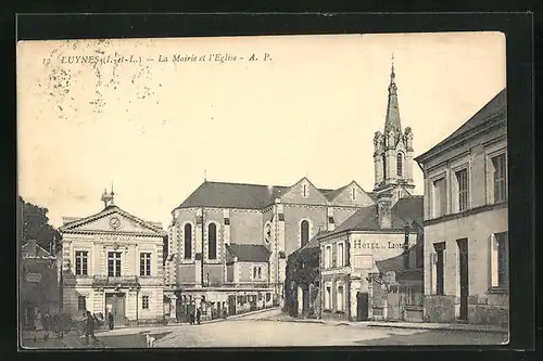 AK Luynes, Hotel du Liondor, La Mairie et l`Eglise