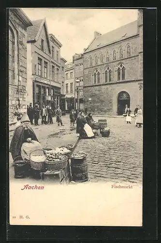 AK Aachen, Marktfrauen an ihren Ständen auf dem Fischmarkt