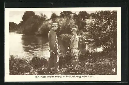 AK Filmszene aus Ich hab` mein Herz in Heidelberg verloren..., Liebesszene am See