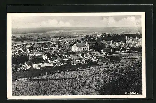 AK Bzenec, Totalansicht mit Kirche