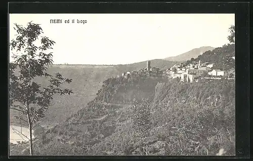 AK Nemi, ed il Lago, Panorama