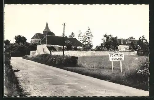 AK Fontaine-Fourches, La route de Traînel