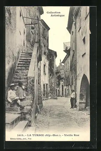 AK La Turbie, Vieille Rue, Strassenpartie