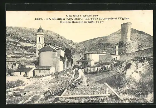 AK La Turbie, La Tour d`Auguste et l`Eglise, Ruines Romaines