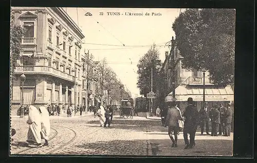 AK Tunis, Vue en l`Avenue de Paris