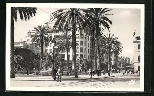 AK Tunis, Place de la Residence et la Nationale