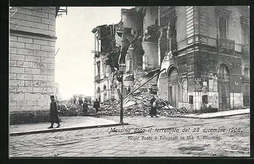 AK Messina, Ruine vom Gebäude nach Erdbeben 1908