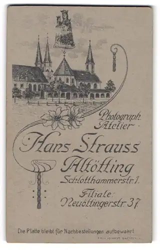 Fotografie Hans Strauss, Altötting, rückseitige Ansicht Altötting, Kirchen, vorderseitig Portrait