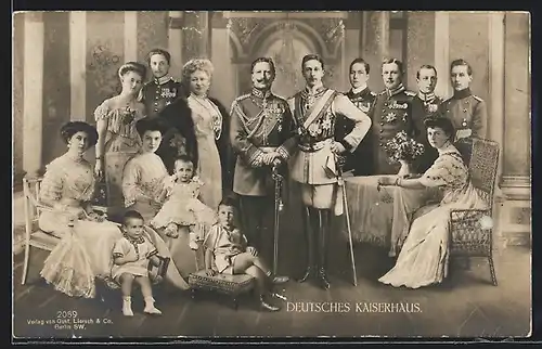 AK Gruppenfoto der deutschen Kaiserfamilie
