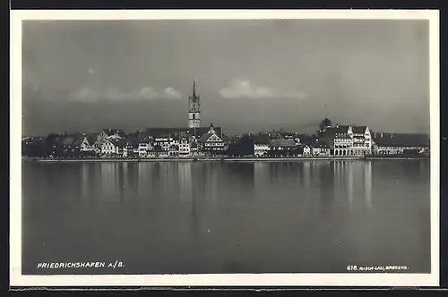 AK Friedrichshafen, Gesamtansicht vom Bodensee aus