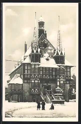 AK Wernigerode im Harz, das Rathaus im Winter