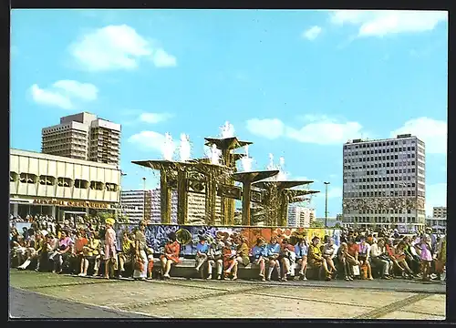 AK Berlin, Haus des Lehrers und Brunnen am Alexanderplatz