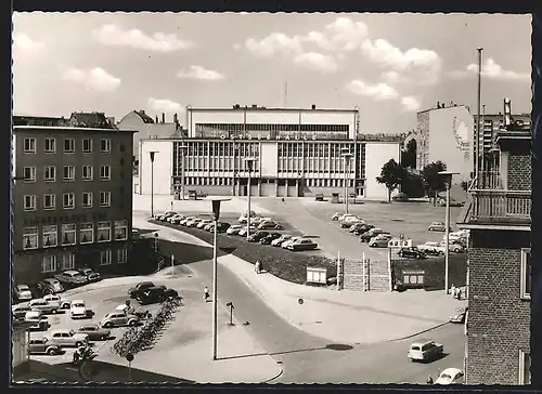 AK Kiel, Ostseehalle mit Strasse und Parkplatz aus der Vogelschau