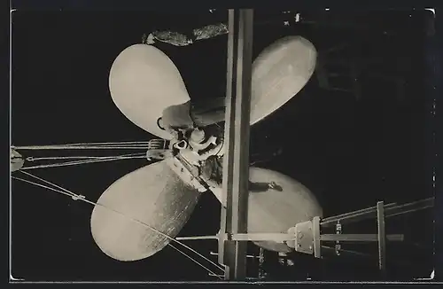 AK Passagierschiff Hamburg der Hamburg-Amerika Linie, Antriebsschraube