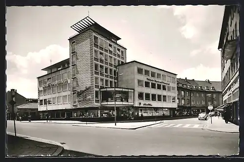 AK Kaiserslautern /Pfalz, Reiffeisenhaus mit Geschäften