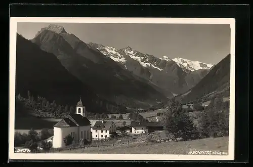 AK Gschnitz, Ortsansicht mit Kirche und Bergen