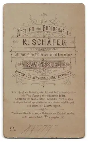 Fotografie K. Schäfer, Ravensburg, junge Frau mit Schmuck im seitl. Profil