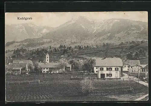 AK Kohlgrub, Ortsansicht mit Berglandschaft