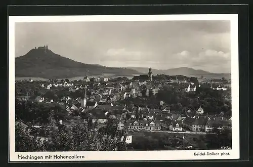 AK Hechingen, Totalansicht mit Hohenzollern