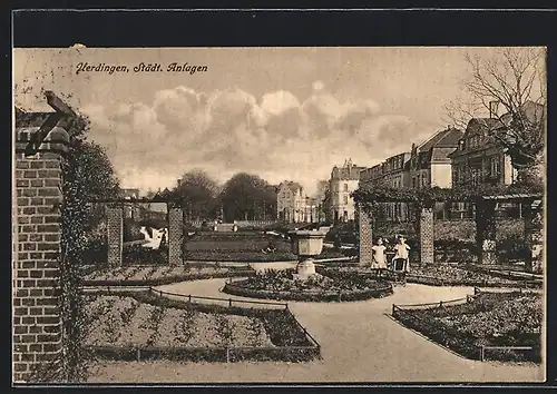 AK Uerdingen, Städt. Anlagen