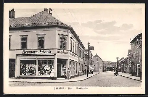 AK Ohrdruf i. Thür., Marktstrasse mit Modegeschäft von Hermann Staab