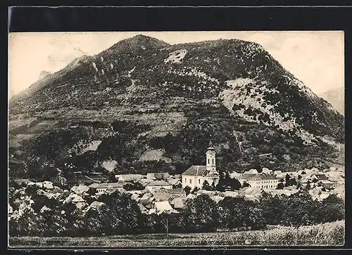 AK Tisovec, Mesto s Hradovou