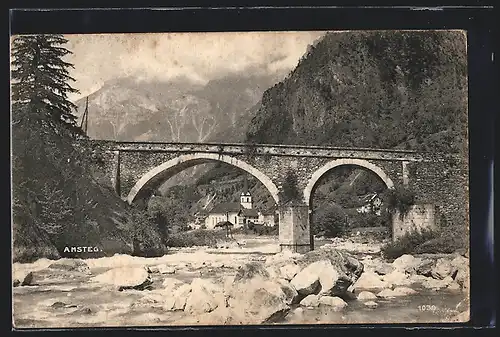 AK Amsteg, Uferpartie mit Kirche und Brücke