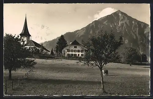 AK Aeschi, Kirche mit Niesen