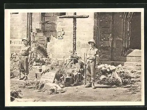 AK Symbolicky hrob ceskych boyovníku, padlach za svobodu Prahy, Denkmal für Gefallene in der Tschechoslowakei