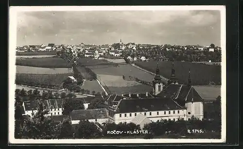 AK Rocov, Panorama mit Blick auf das Kloster