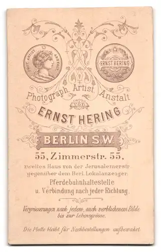 Fotografie E. Hering, Berlin-SW, Portrait junger Mann im Anzug mit Krawatte