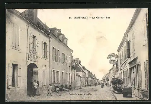 AK Rouvray, La Grande Rue, Gendarmerie