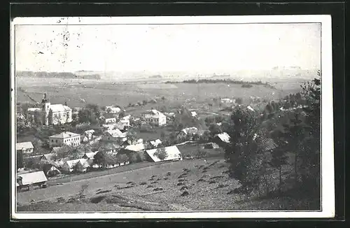 AK Dolni Kalná, Blick vom Berg auf den Ort