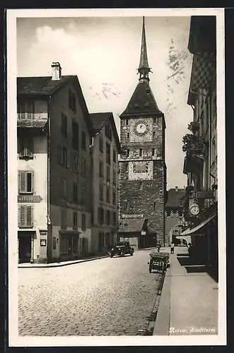 AK Aarau, Strassenpartie mit Gewerbehalle und Stadtturm