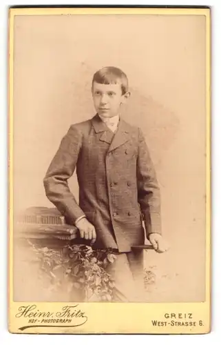 Fotografie Heinr. Fritz, Greiz, junger Knabe Alfred Heller im Anzug