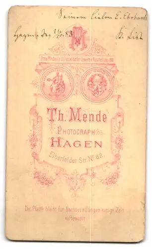 Fotografie Th. Mende, Hagen i. W., Portrait Herr K. List im Anzug mit Vollbart, 1883