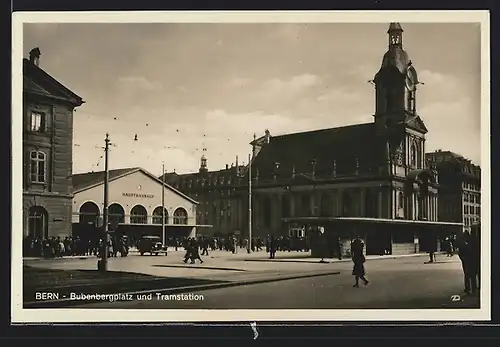 AK Bern, Bubenbergplatz mit Hauptbahnhof und Tramhaltestelle